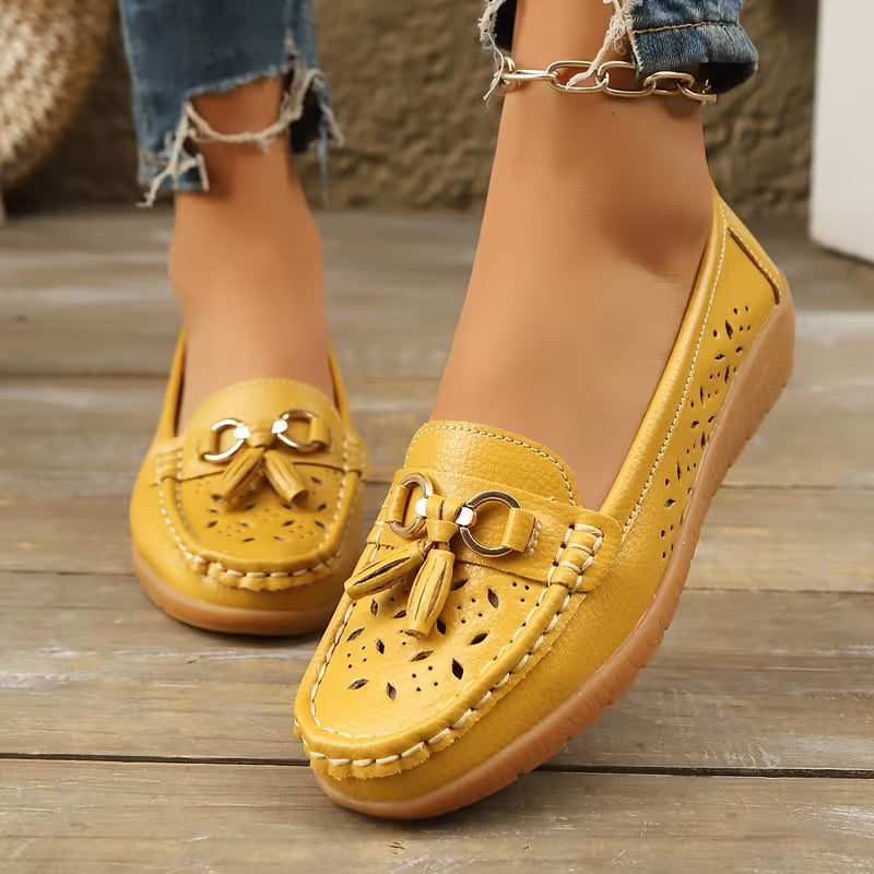 Le ultime scarpe ortopediche da donna migliorano i problemi di equilibrio nelle persone di mezza età e anziane!