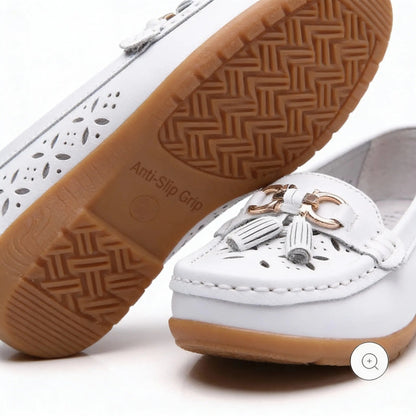 Le ultime scarpe ortopediche da donna migliorano i problemi di equilibrio nelle persone di mezza età e anziane!