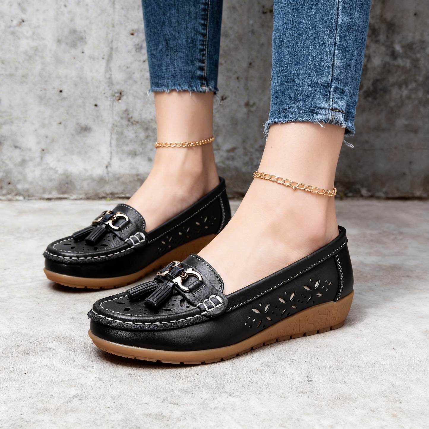 Le ultime scarpe ortopediche da donna migliorano i problemi di equilibrio nelle persone di mezza età e anziane!
